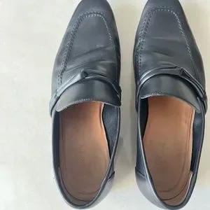 Gucci | Shoes | Gucci Black Leather Loafers Mens Size 9b 